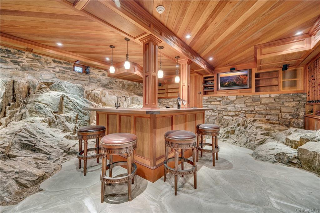 Wine cellar, New Construction, Cabinetry, Fabry Contracting - General Contractor